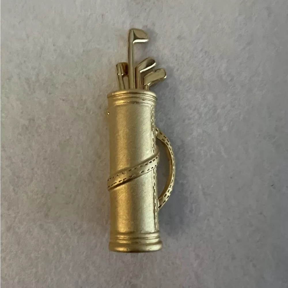 Golf Brooch Pin Signed Tona Gold-tone Articulated Clubs 2.25”